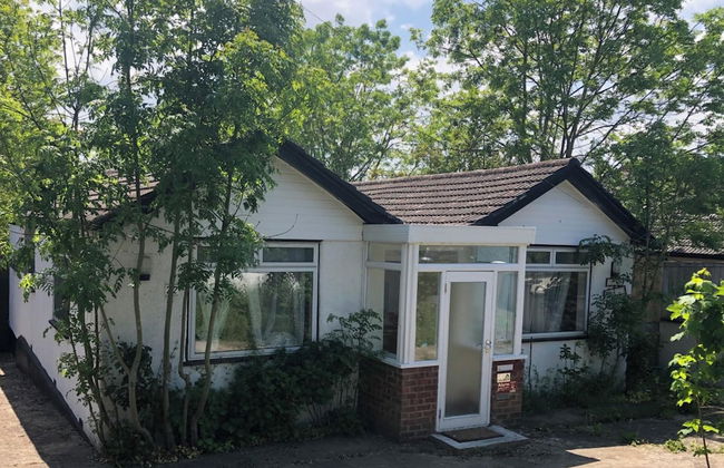 3 Bed Cottage Retreat - Private Garden & Parking - Foto 1