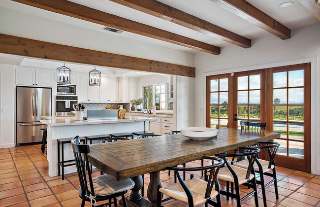 Wellsona Vineyard Retreat + Pool, Hot Tub, Views Main Home + Guest Home - Foto 7