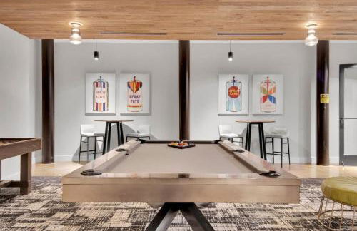 Luxurious 2 Bedroom 2 Bathroom - Foto 11