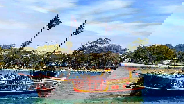 Mandurah Pirate Ship Cruise