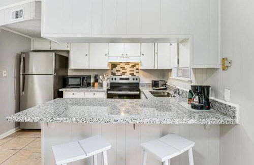 2 Mi to Garniers Beach Park Pet-Friendly FWB Home - Foto 4