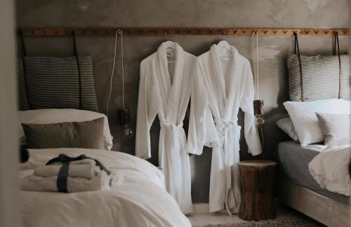 The Rapids Cottage-Secret woodland cottage with outdoor 4 person jetted bath - Foto 3