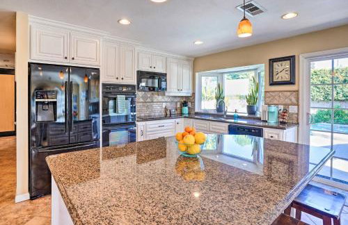 Deluxe Laguna Hills Home with Outdoor Oasis! - Foto 7