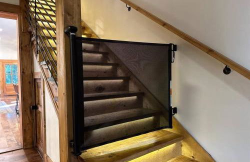 Secluded with Hot tub, Pool table, Arcade, Fishing andTheater Room - Photo 67