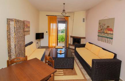 Ξενώνας Μενελαΐς - Menelais Apartments - Photo 30