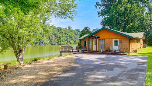 Duck and Bugs Cabin on Boone Lake with Boat Dock! - Foto 1
