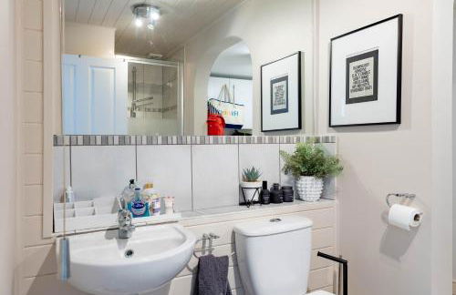 Rose Lake View, 3 Bed Luxury Cotswolds Lake House, South Cerney, Cirencester - Foto 40