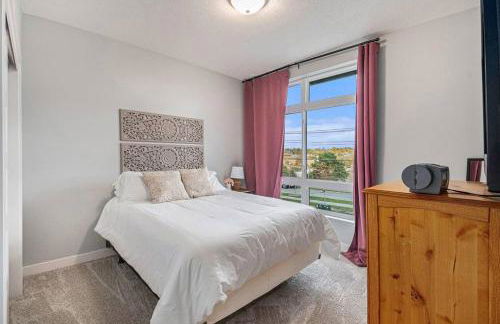 Luxurious Midtown Retreat with Elevator Access - Foto 13