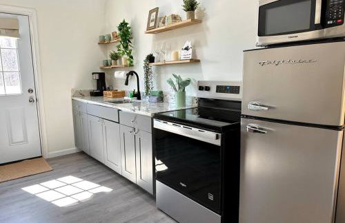 Romantic King Bed, Heart Shaped Hot Tub, Fire Pit - Foto 9