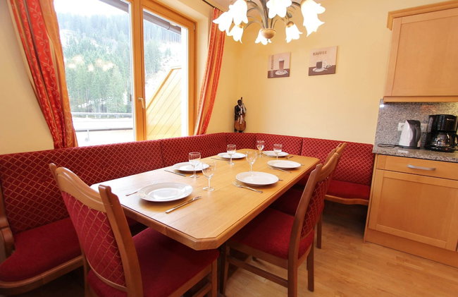 Chalet in Saalbach Near Ski Lift - Foto 22