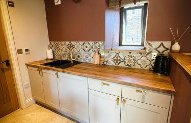 Tethera, Amma Barn - Foto 3