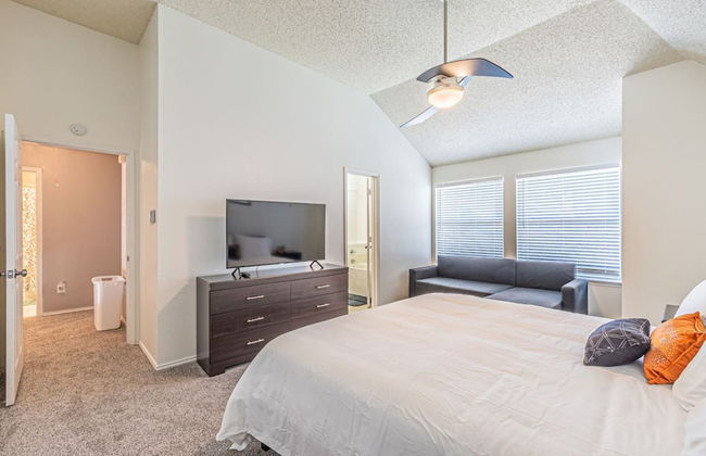 Lux 3-br Garage Gated Yard by The Star Frisco - Foto 17