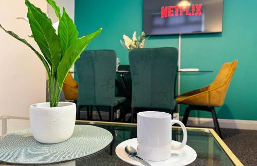 Hambledon House 4BR Entire Home - Foto 2