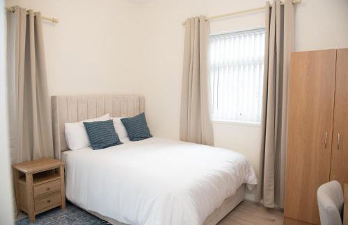 Modern City Living, 1km from the Heart of Town! - Photo 9