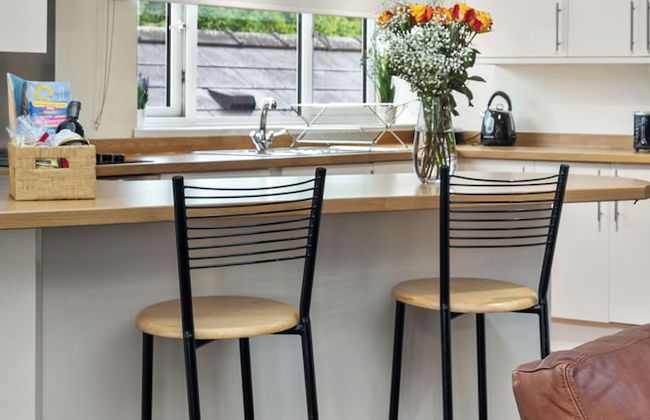 Charming 3-bed Apartment in Haverfordwest - Foto 18