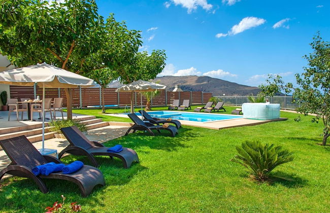 3 Villas Next to Each Other with Pool & Sea View - Foto 19