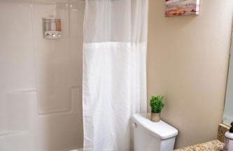 Fabulous King Size Bed in a Gated Neighborhood! - Foto 22