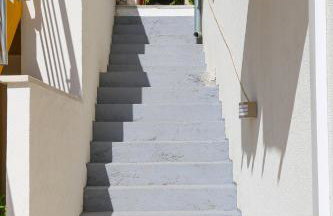 Matea Apartments Milna - Photo 7