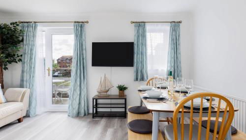 Spinnaker House-with Tesla Electric Charging Point - Foto 5