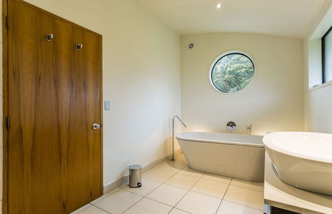 Oasis on Belmont Lane - Photo 11