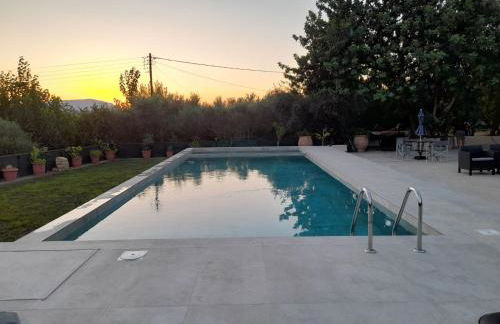 Raphael Evangellos Villa - Foto 37