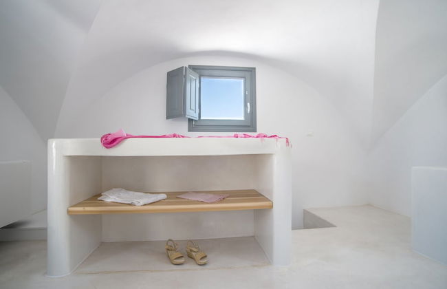 Lagadi Suites by K&K - Photo 26