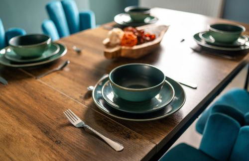 Luxury Property Ready for your stay! - Photo 19