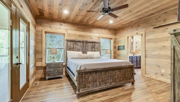 Stone Mountain Lodge 4 Bedroom Cabin by RedAwning - Foto 3, Habitación