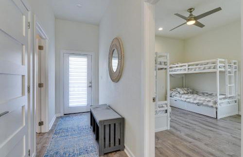 Walk to Ocean! Family-Friendly Crystal Beach Home - Foto 21