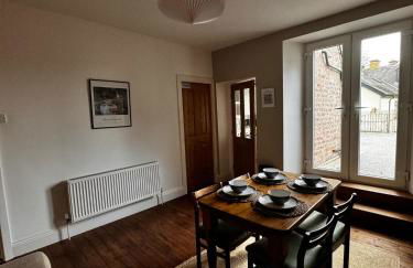 Cosy Central Buxton Terraced House - Photo 30