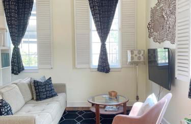 Romantic 1885 Loft Steps from Pulaski Square - Foto 3