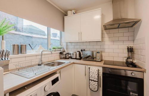 Free parking, late check out CoOp Live Etihad Stadium 3-bed house - Foto 4
