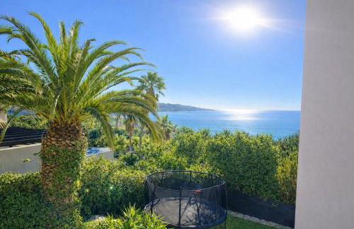 Luxury Sea Views Smart Villa Luz Bliss, 2 Stunning Sea Views, Infinity Pool, Sauna, Gym, Home Cinema, Full Smart Home Technology and Full Privacy - Foto 26