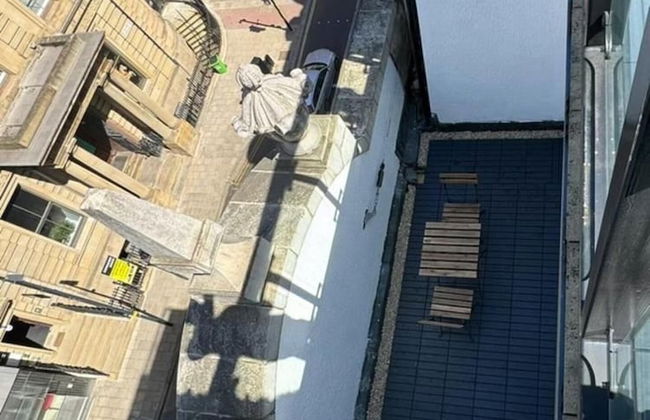 Leeds Apt - Hottub - Sleeps 6 - Special Occasions - Foto 27