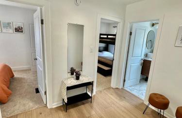 Luxury Olivewood Oasis - 13 mins to Cleveland - Foto 34