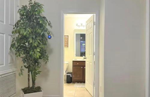 Family Home 20 min Disney 4BR Heated Pool BBQ - Foto 27