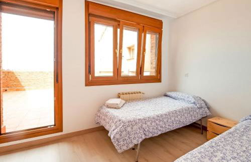 Stay in Historic Laguardia, Sleeps 8 - Photo 10