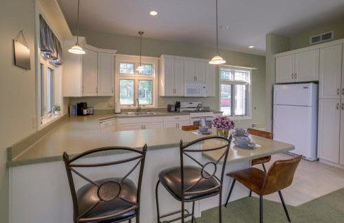 Waterfront Jackson Mansion: Patio, Grill, Dock! - Foto 16