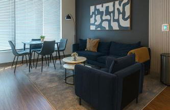 Birmingham Stay 2BR with Rooftop Amenities - Foto 7