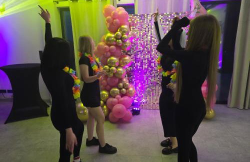 Domki na Kolonii, Trzy domki, nowe, sala bankietowa 82m2 - Foto 4