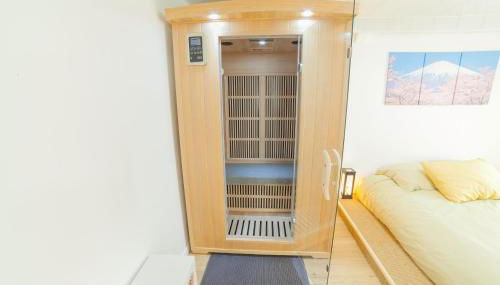 PRESTIGELOC - 3 Studios au Choix - 2 avec Sauna privé gratuit, 1 avec 3 Couchages, Centre-ville - Foto 4