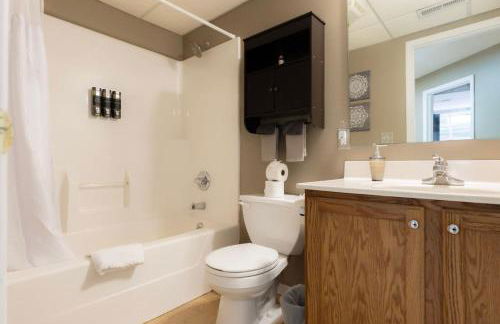 The Family Haven - 3BD 3BA Home in East Peoria - Foto 31