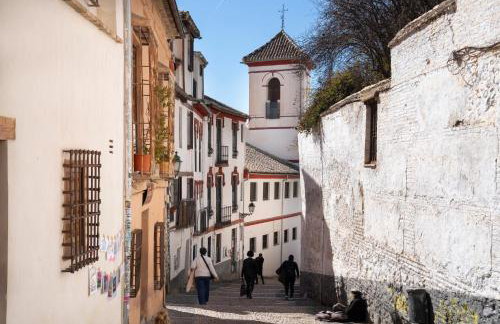 Spectacular Alhambra view roof terrace penthouse - Photo 36