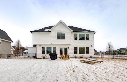 Bring the Family! Suburban Gem in Plainfield - Foto 32