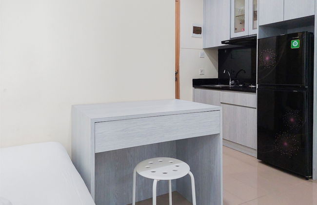 Homey And Restful Studio Apartment B Residence - Foto 5