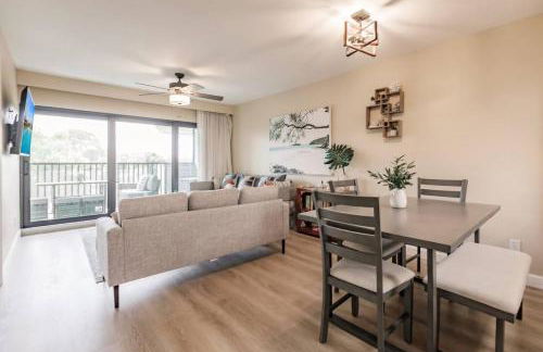 Park Shore Resort Top Floor BLDG J 455 Great View - Foto 4