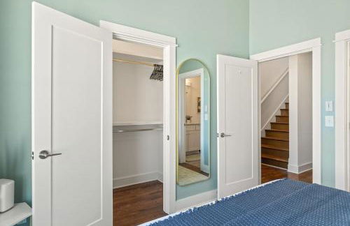 Walk to Vanderbilt and Belmont with Garage and Rooftop Deck - Foto 42