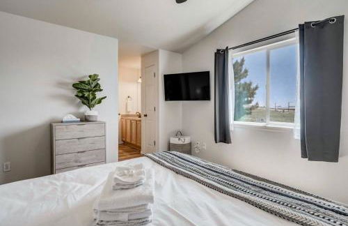 Gorgeous Pikes Peak Views, Fireplace & 3-Bedrooms - Foto 17