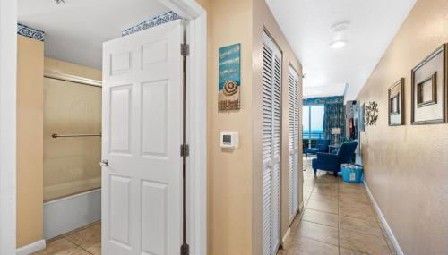 Stunning 5th Floor Oceanfront Retreat - Newly Furnished, at the Wyndham Oceanwalk - Foto 4