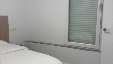 Apartamento a 10 min caminando de la Estación de bus y tren María Zambrano - Foto 4